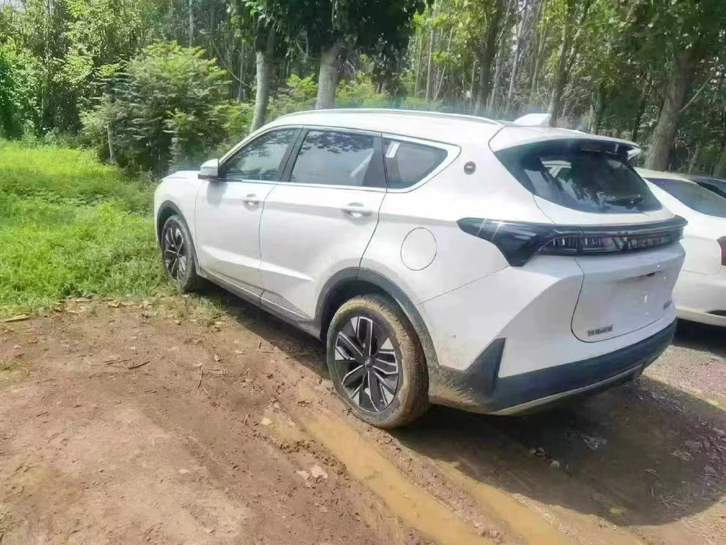 2024 Jetour Shanhai L7 PHEV SUV – 120 km CLTC Pure Electric Range | Brand New Unused | Registered July 2026 | License Plate & Tax Included