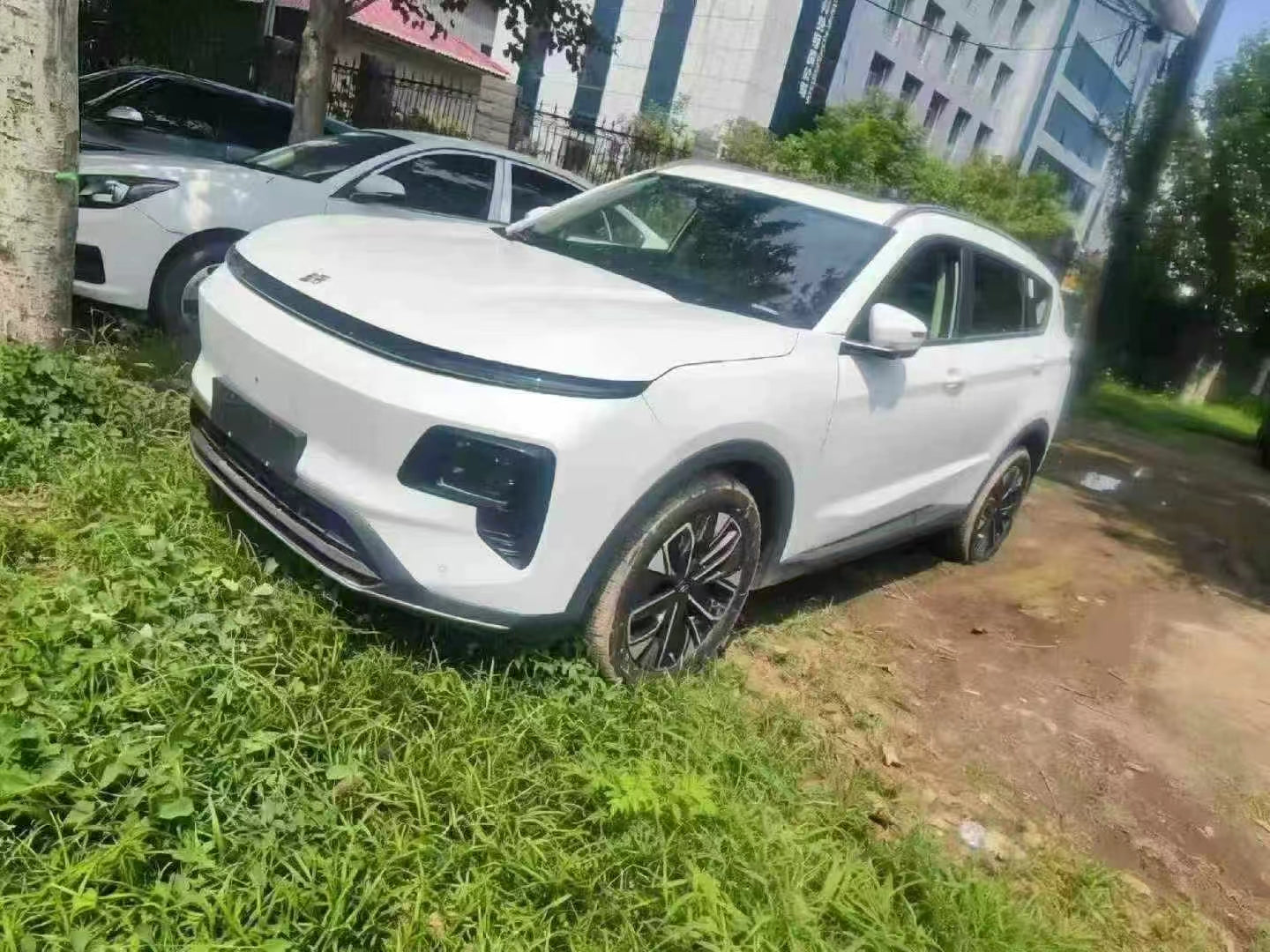 2024 Jetour Shanhai L7 PHEV SUV – 120 km CLTC Pure Electric Range | Brand New Unused | Registered July 2026 | License Plate & Tax Included