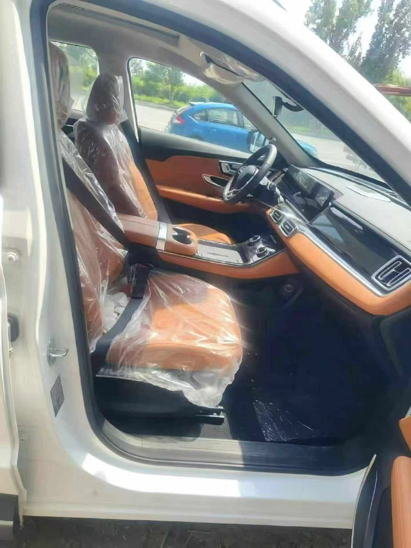 2024 Jetour Shanhai L7 PHEV SUV – 120 km CLTC Pure Electric Range | Brand New Unused | Registered July 2026 | License Plate & Tax Included
